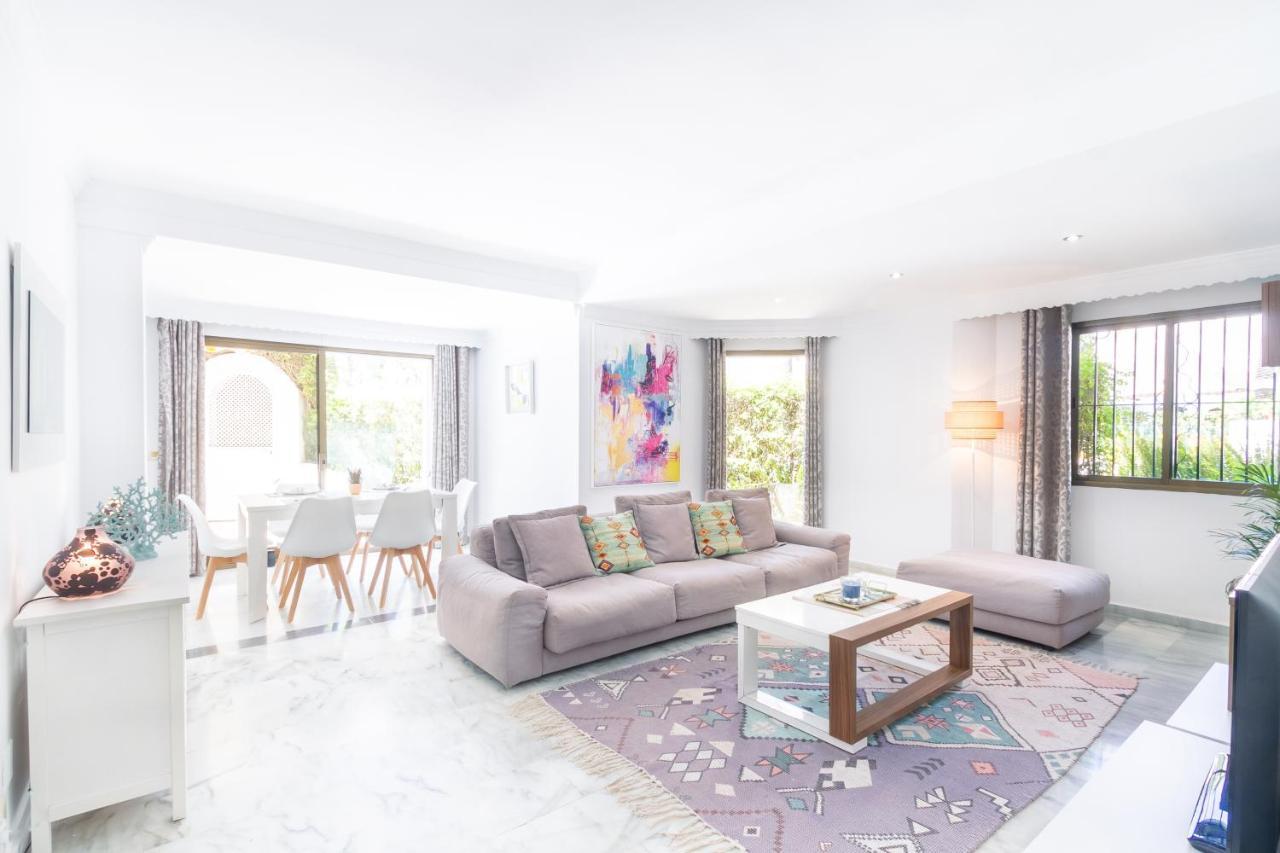 Marbella Banus Suites - Golden Beach Marbella Suite Eksteriør billede