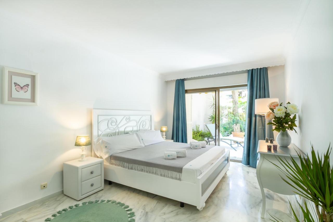 Marbella Banus Suites - Golden Beach Marbella Suite Eksteriør billede