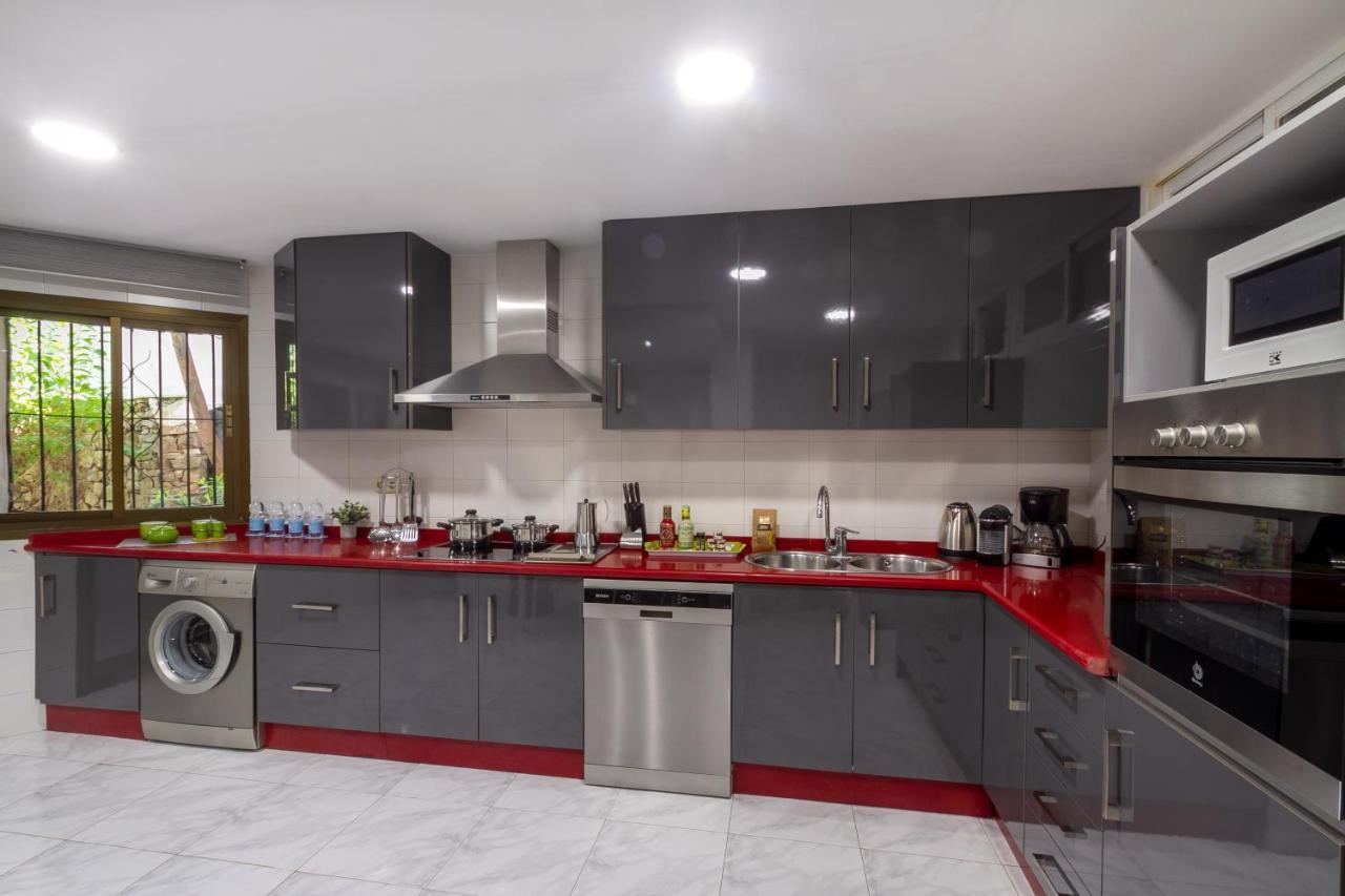 Marbella Banus Suites - Golden Beach Marbella Suite Eksteriør billede