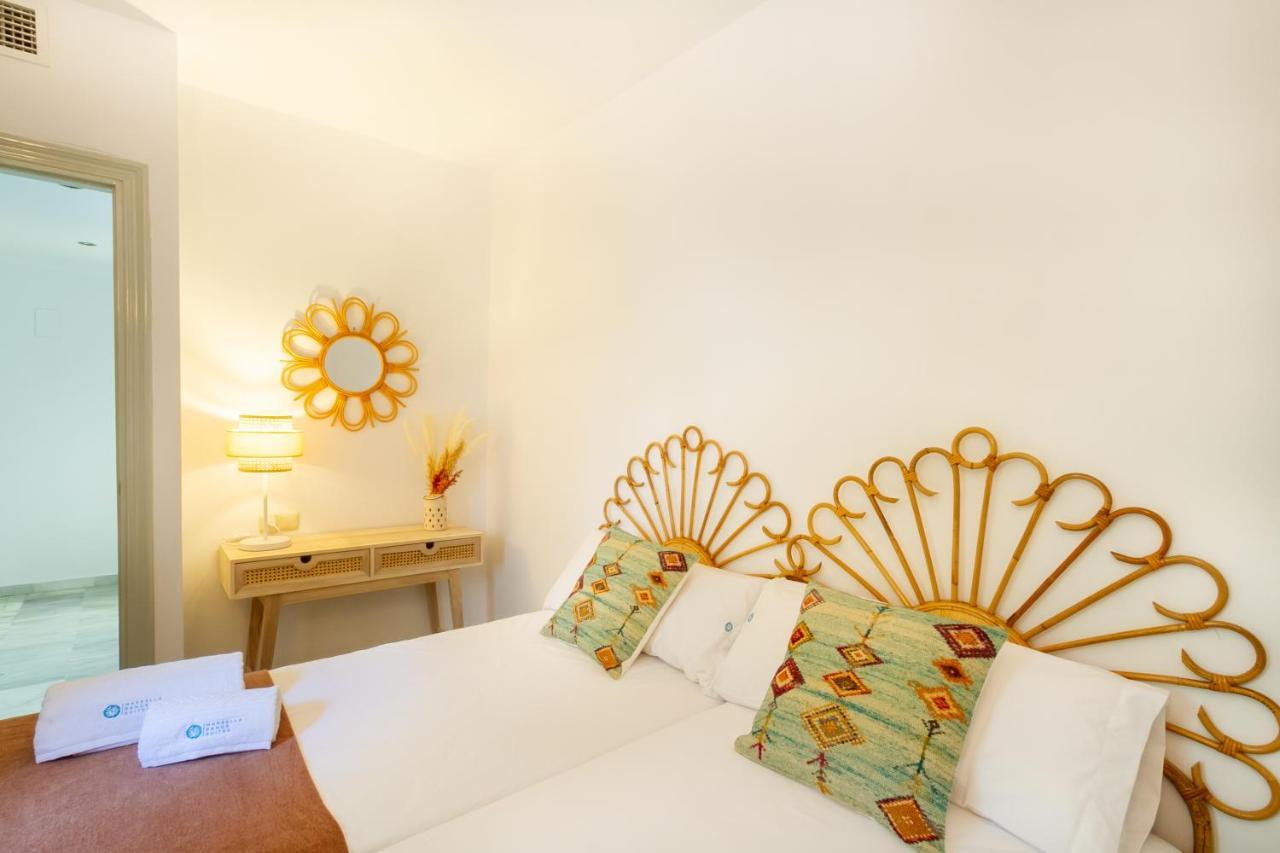 Marbella Banus Suites - Golden Beach Marbella Suite Eksteriør billede