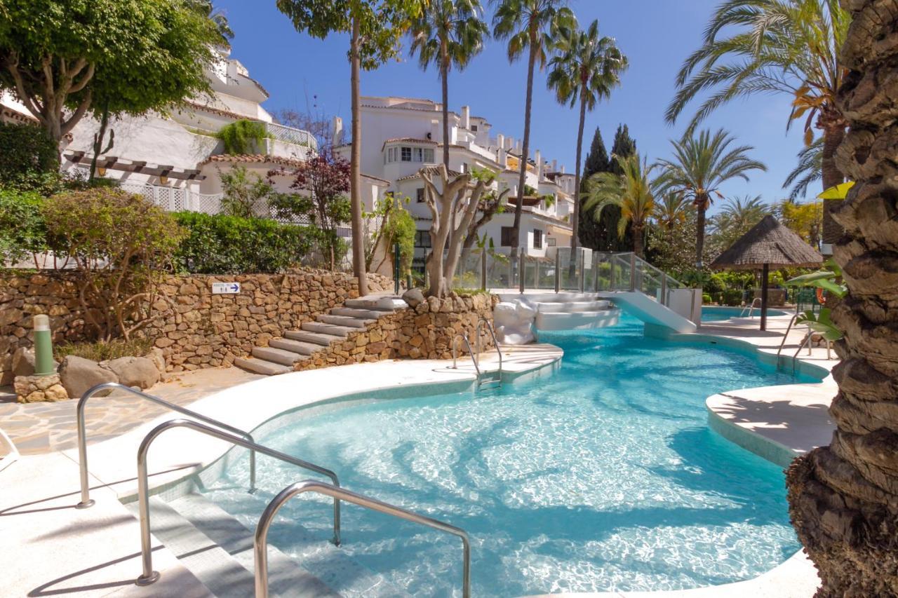Marbella Banus Suites - Golden Beach Marbella Suite Eksteriør billede